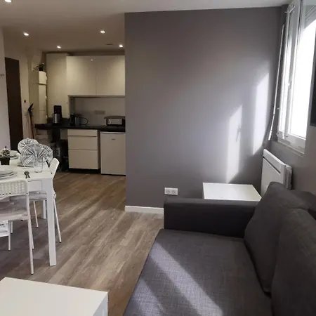 App 14 : Centre , 4 Personnes * Mulhouse